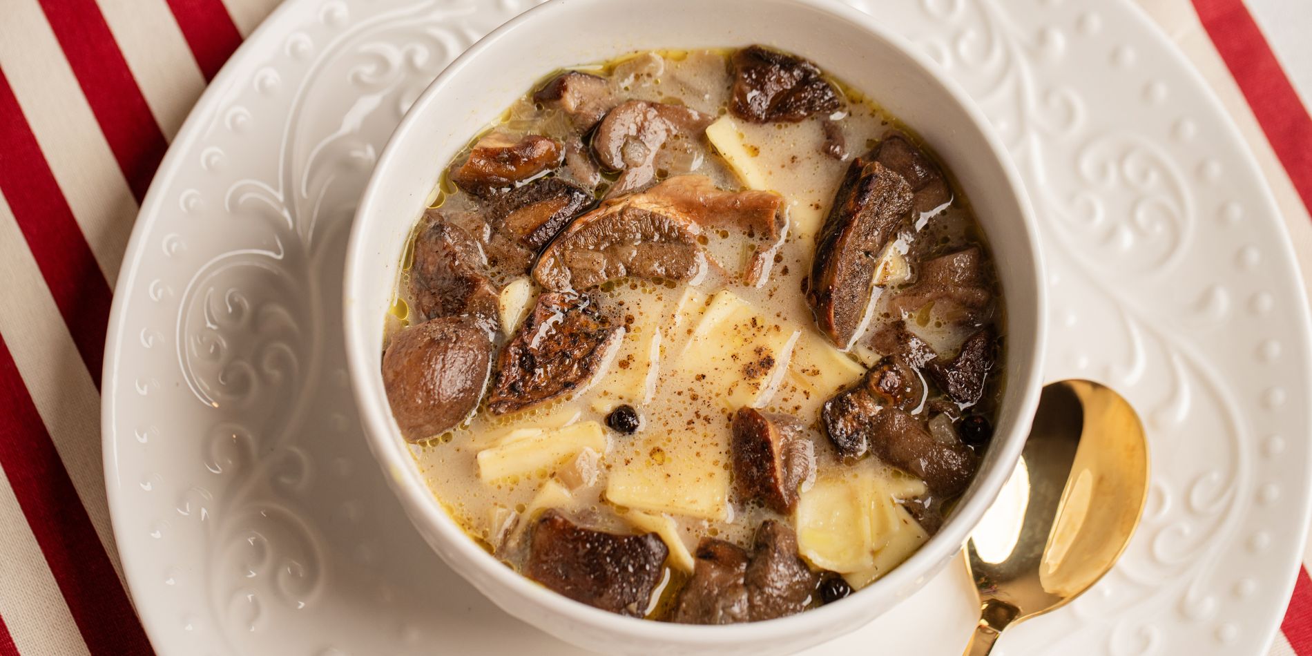 Zupa grzybowa
