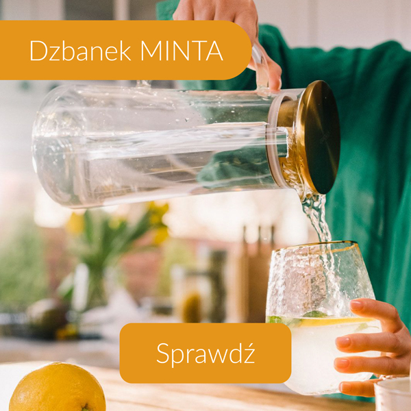 Dzbanek do wody z metalowym wieczkiem