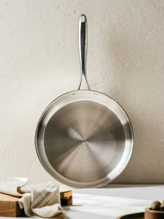 Patelnia ARDEN stalowa klasyczna 28 cm