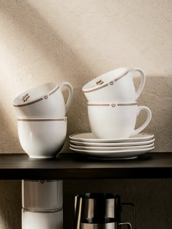 Zestaw filiżanek ze spodkiem PATISSERIE porcelanowych dużych, 0,25 l 4 szt.