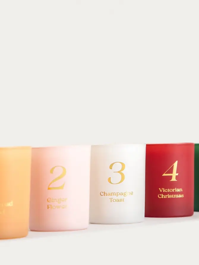 Kalendarz adwentowy SPARKLING NOEL świece zapachowe z woskiem sojowym 12 szt.