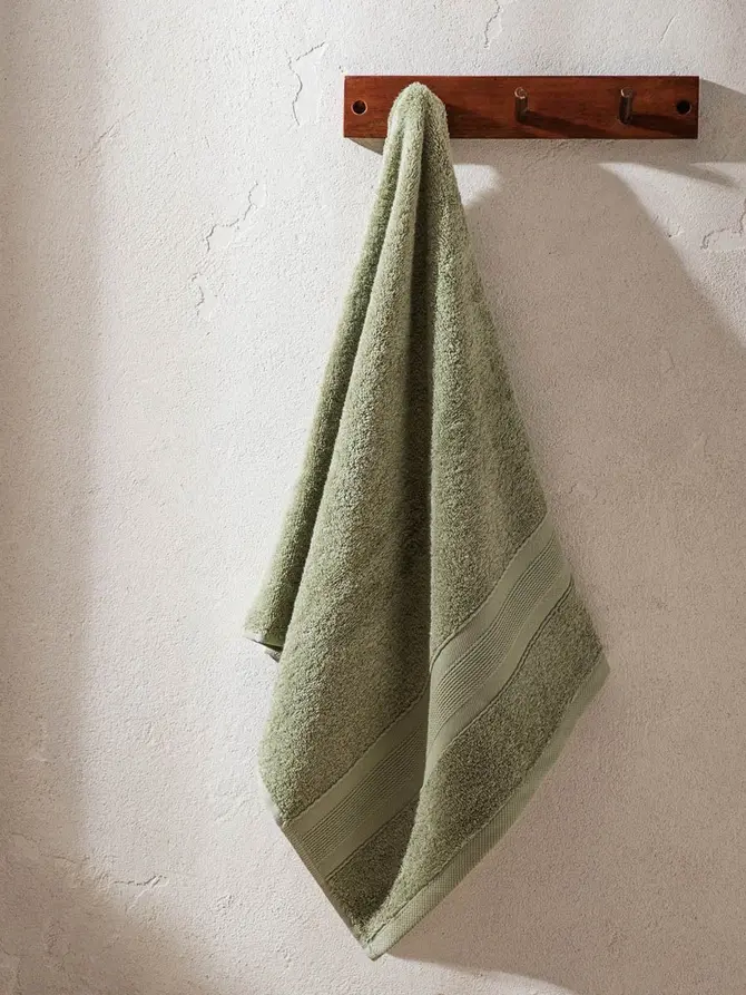 Ręcznik BAMBOO pistacjowy z domieszką bambusa 50x90 cm
