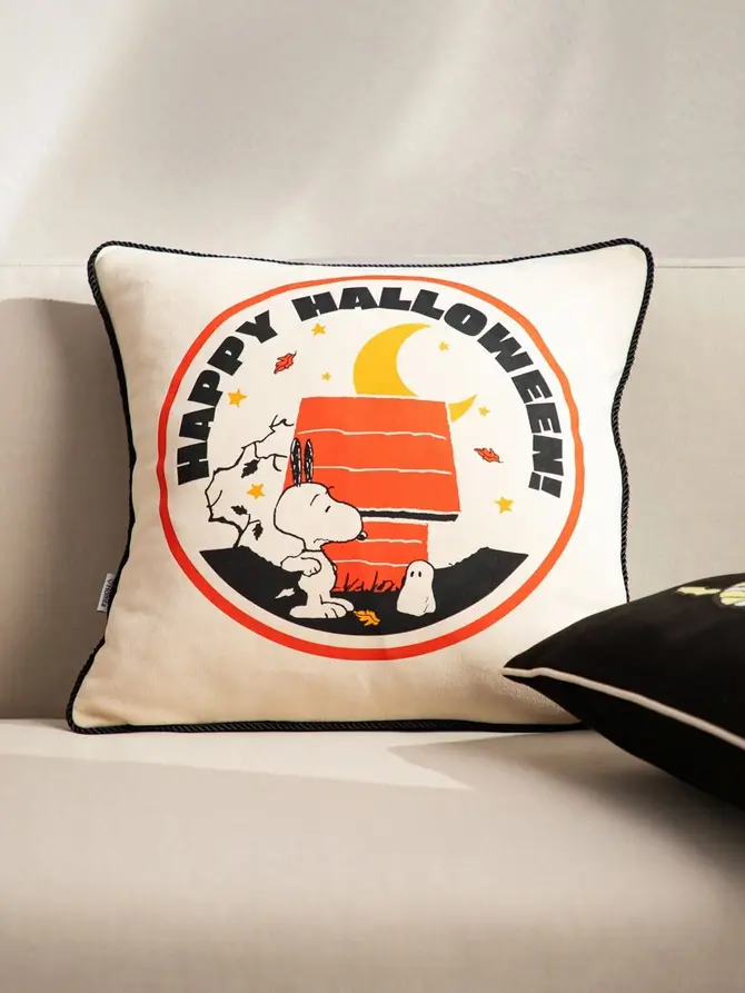 Poszewka HALOWEEN SNOOPY ze wzorem Snoopy 45x45cm