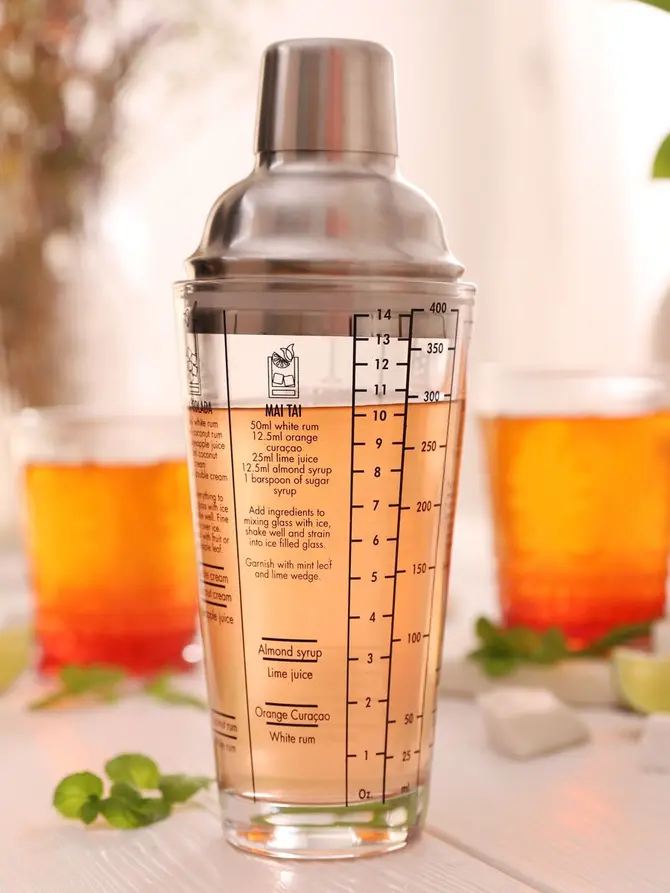 Shaker ALCOLE ze srebrnym wieczkiem 0,4 l