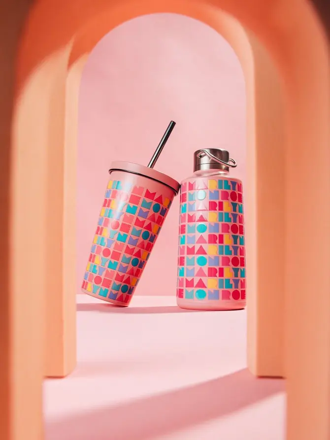 Kubek termiczny MONROE SUMMER ze słomką różowy 540 ml