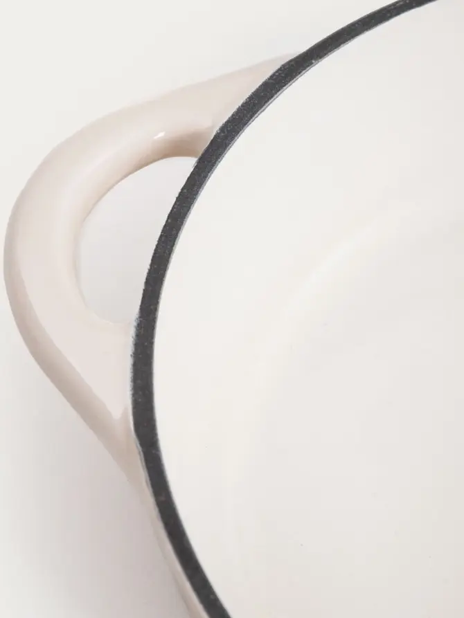 Garnek żeliwny ANDREAS beżowy płaski 28 cm 2,5 l