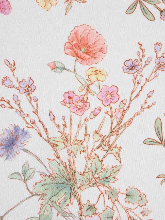 Obrus MEADOW FLOWERS dekoracyjny z kwiatowym wzorem 90x90