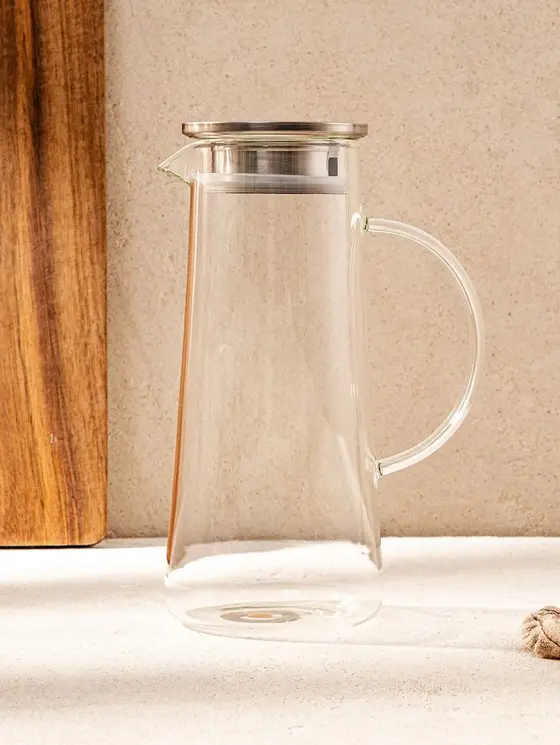 Dzbanek KUBBE ze srebrnym wieczkiem 1,3 l