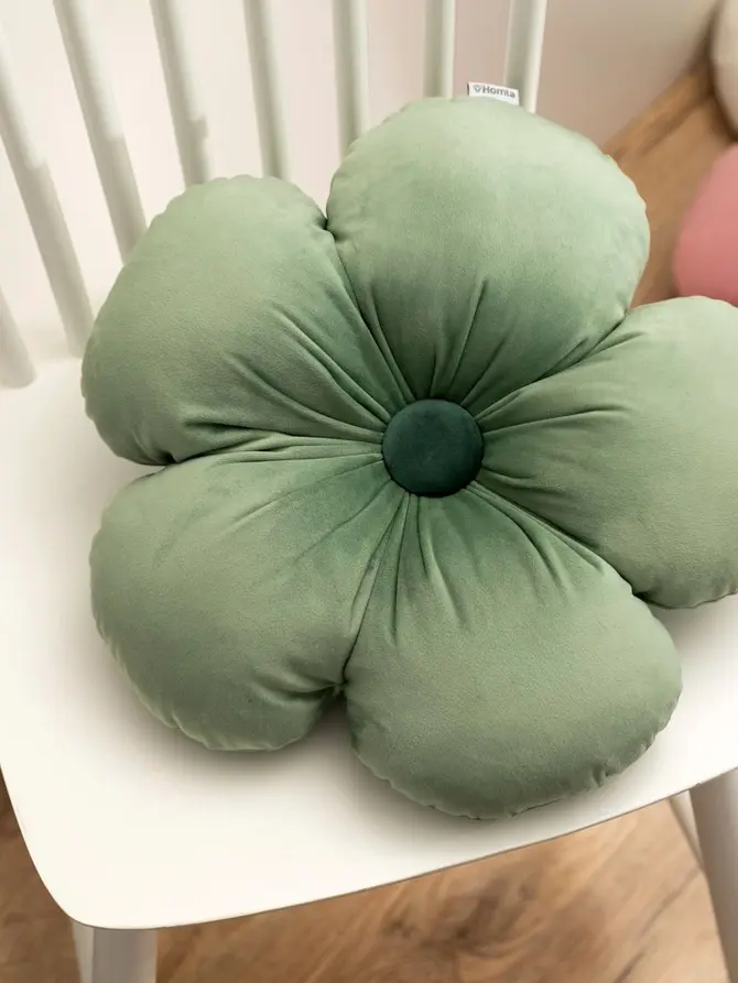 Poduszka LOERI pistacjowa w kształcie kwiatka 40cm