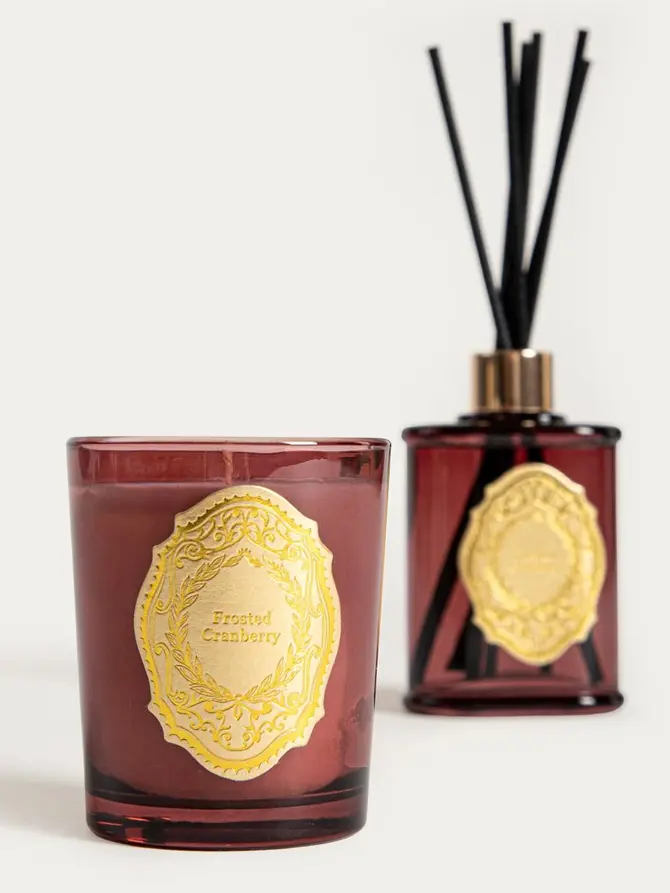 Zestaw zapachowy ORNAMENTS Frosted Cranberry 70 g + 50 ml