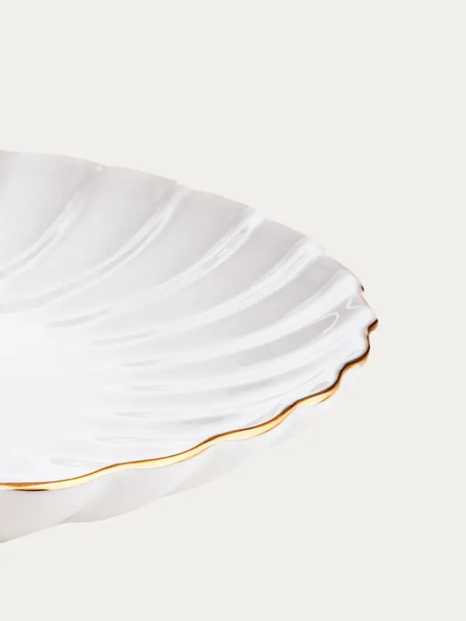 Talerz MELIDA deserowy ze złotą obwódką 20 cm