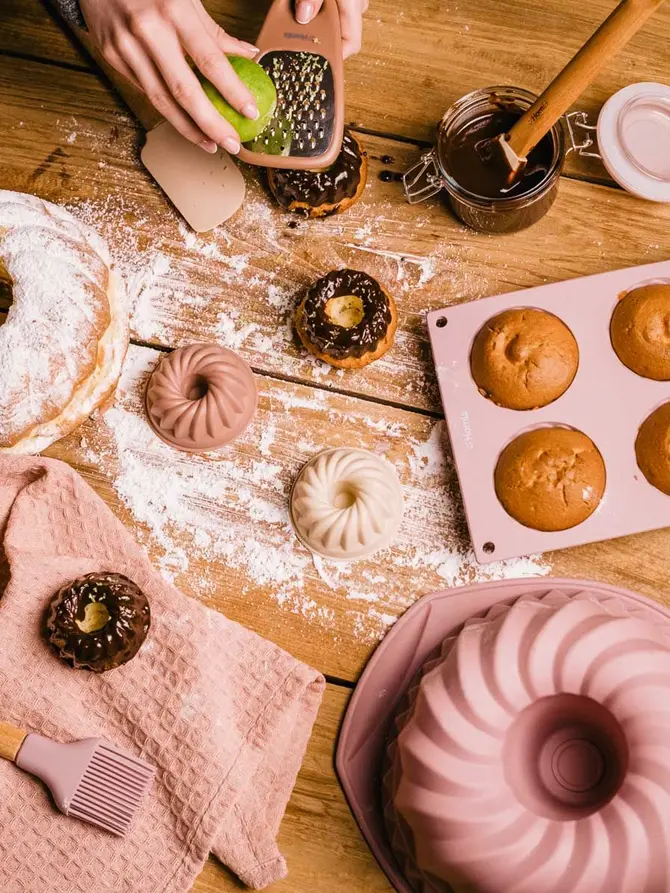 Zestaw foremek EASY BAKE silikonowych okrągłych 4 szt.