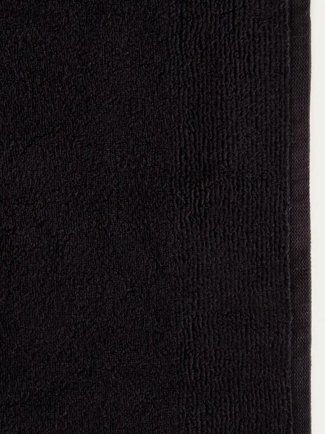 Ręcznik DESMA czarny miękki 600 gsm 70x130 cm
