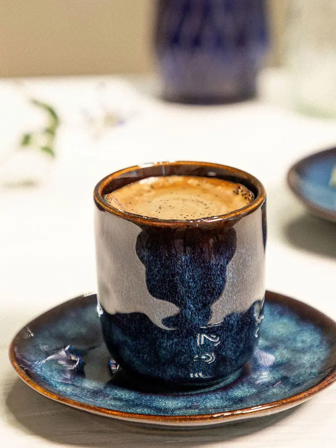 Kubek ze spodkiem CASPER do espresso granatowy 0,08 l