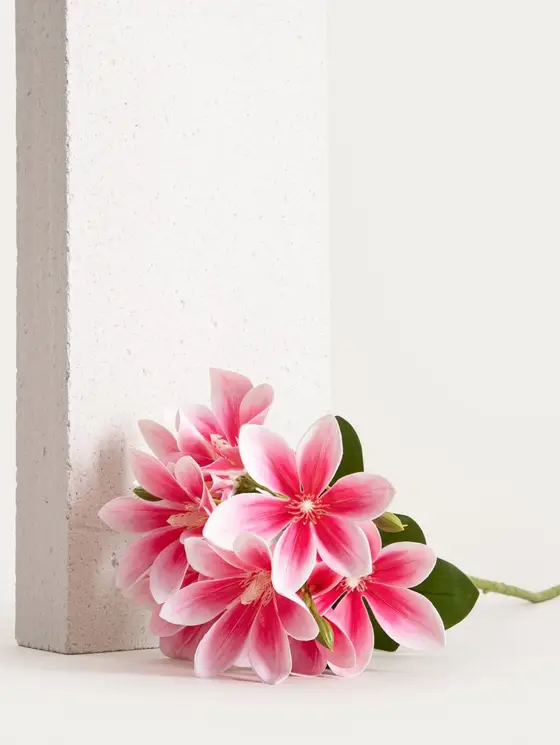 Gałązka sztuczna LILY lilia różowa 75 cm