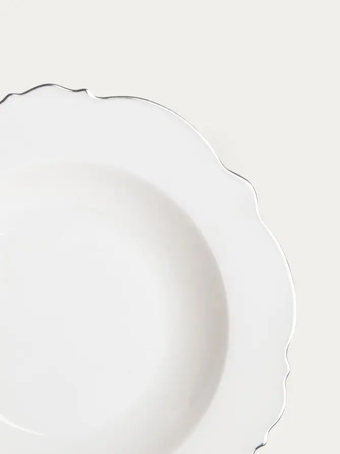 Talerz ELORIA porcelanowy głęboki ze srebrnym rantem 21 cm