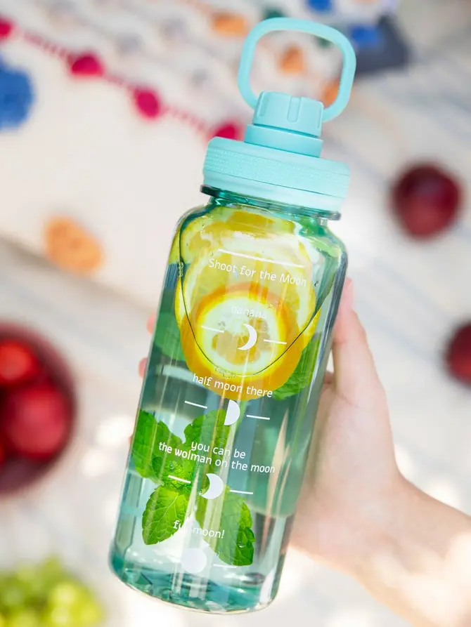Butelka LUNARE z miarką miętowa 0,95 l
