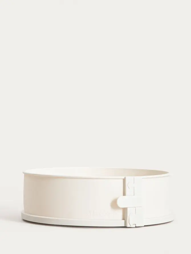 Tortownica ALBAS ceramiczna z silikonowym rantem 26,5x8 cm