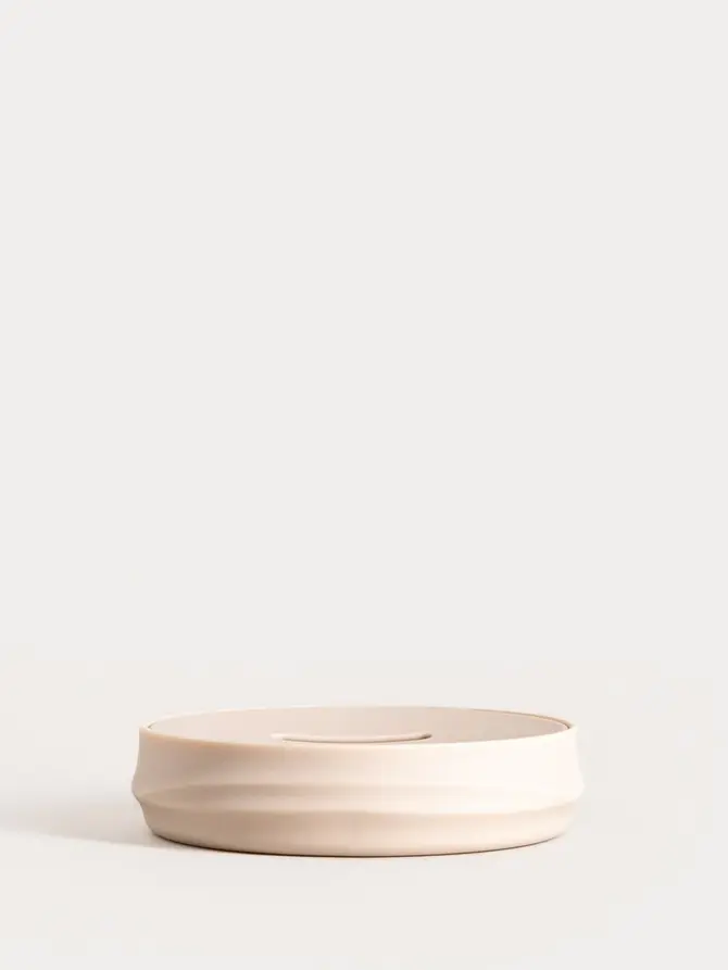 Mydelniczka TORUS z tłoczeniem beżowa 11x11x2,5 cm