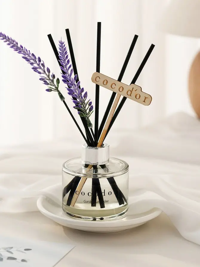 Dyfuzor GARDEN LAVENDER zapachowy z patyczkami Flower Lavender 0,2 l