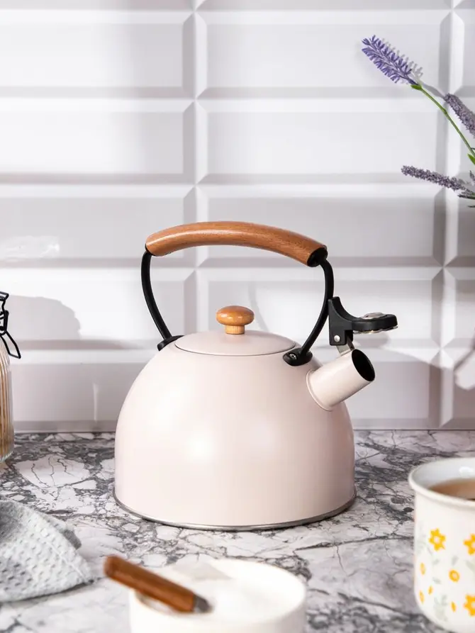 Czajnik VIRGEN cappucino z drewnianym uchwytem 2,5 l