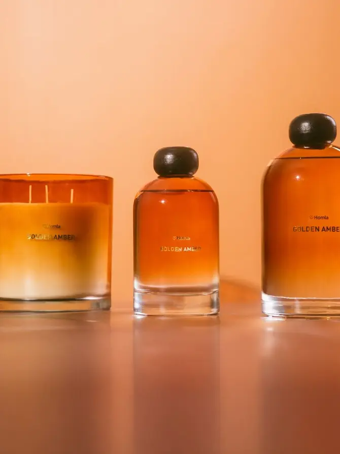 Świeca zapachowa GLOW Golden Amber 870 g