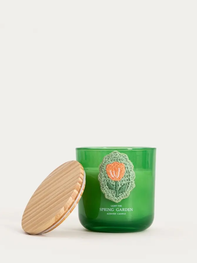 Świeca zapachowa CROHET Spring Garden 300 g