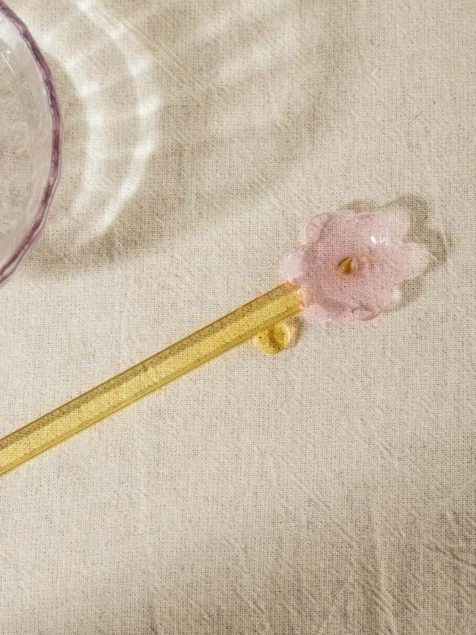 Łyżeczka BLOOMDALE z różowym kwiatkiem i żółtą łodygą 15 cm
