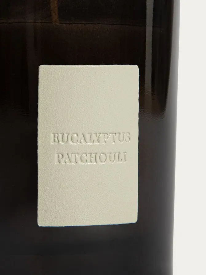 Świeca sojowa URBAN LEATHER Eucalyptus Patchouli 200 g