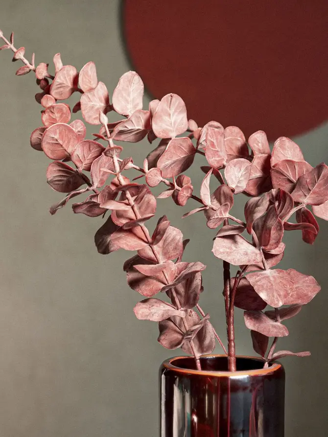 Gałązka EUCALYPTUS sztuczna różowa 95 cm