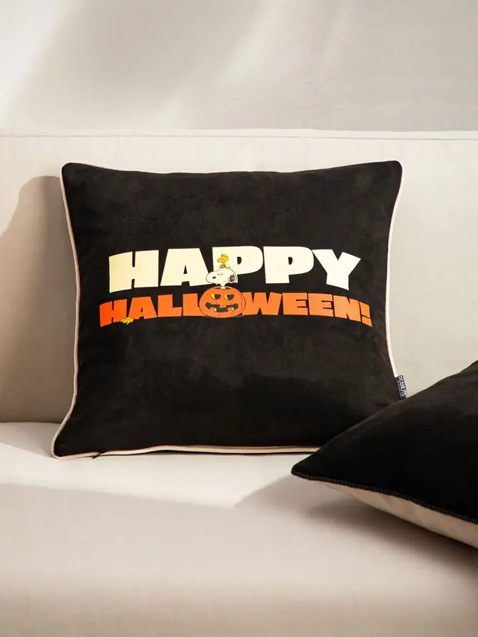 Poszewka HALOWEEN SNOOPY ze wzorem Snoopy 45x45cm