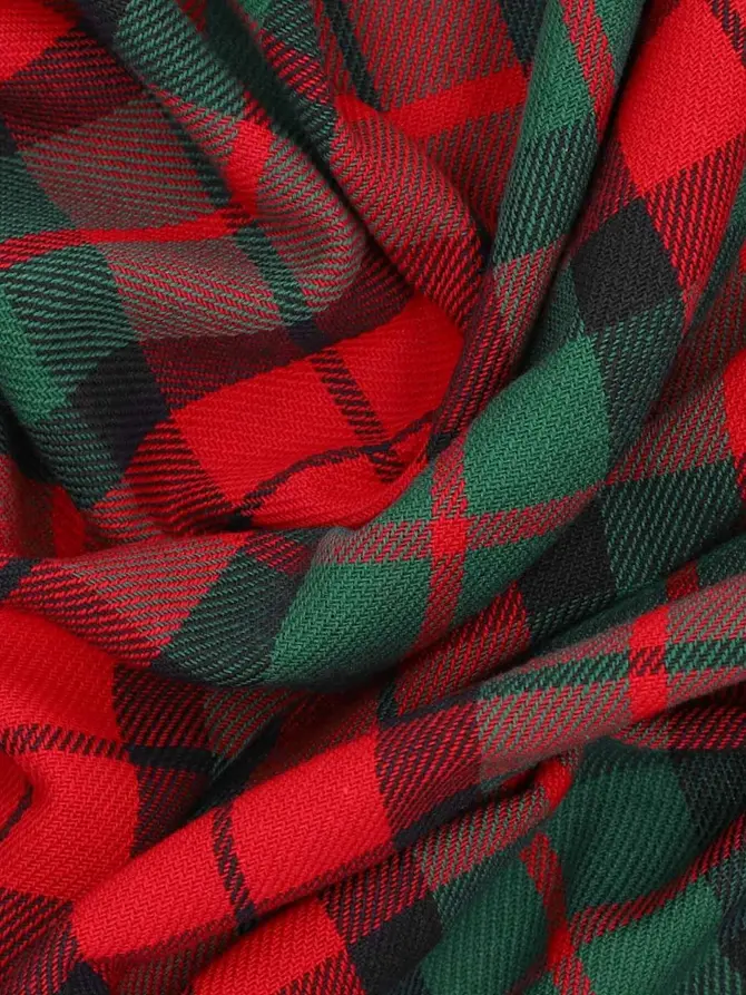 Obrus TARTAN w kratę 150x220 cm