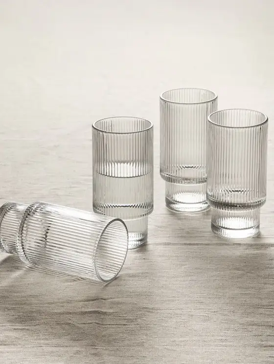 Zestaw szklanek LYNNASO transparentnych wysokich, 4 szt. 0,3 l
