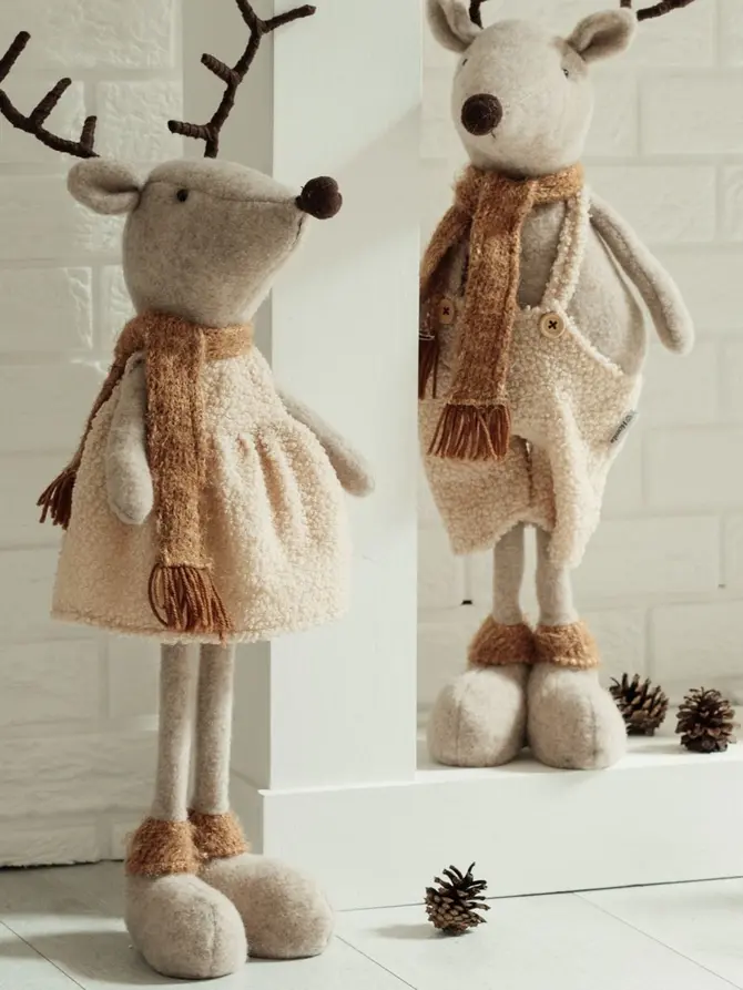 Skrzat MILLIE renifer stojący dziewczynka 62 cm