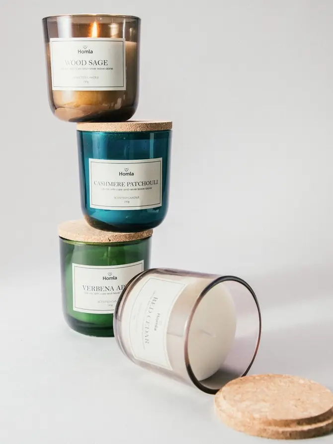 Świeca zapachowa VERDE Red Cedar 240 g