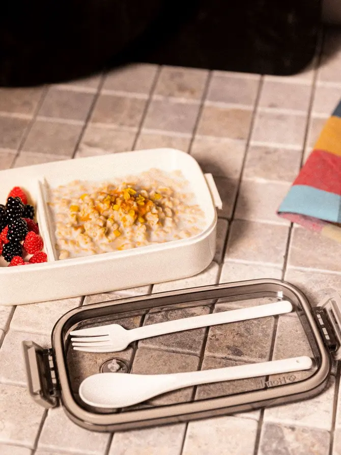 Lunchbox LOENE biały 750 ml