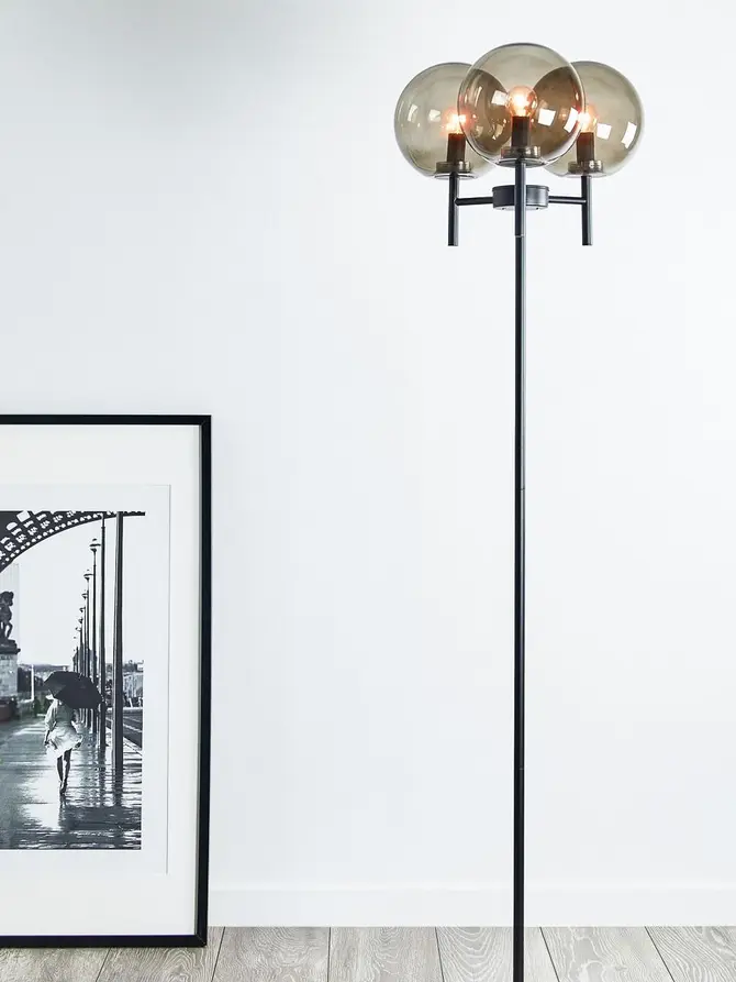 Lampa stojąca CROWN czarna 40x40x147cm