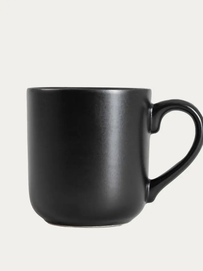 Kubek FAMELIO czarny 0,4 l