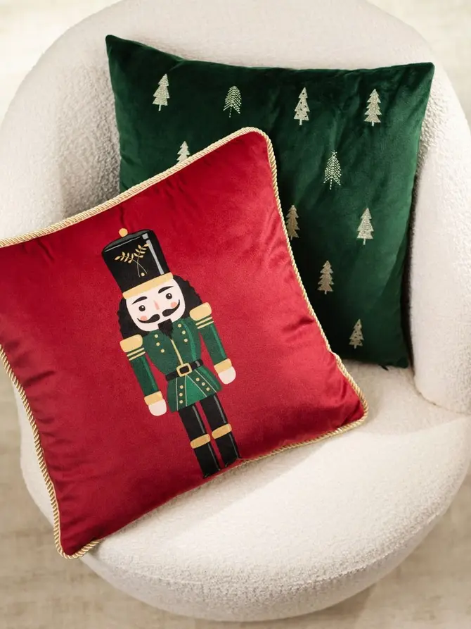 Poszewka NUTCRACKER welwetowa z dziadkiem do orzechów 45x45 cm
