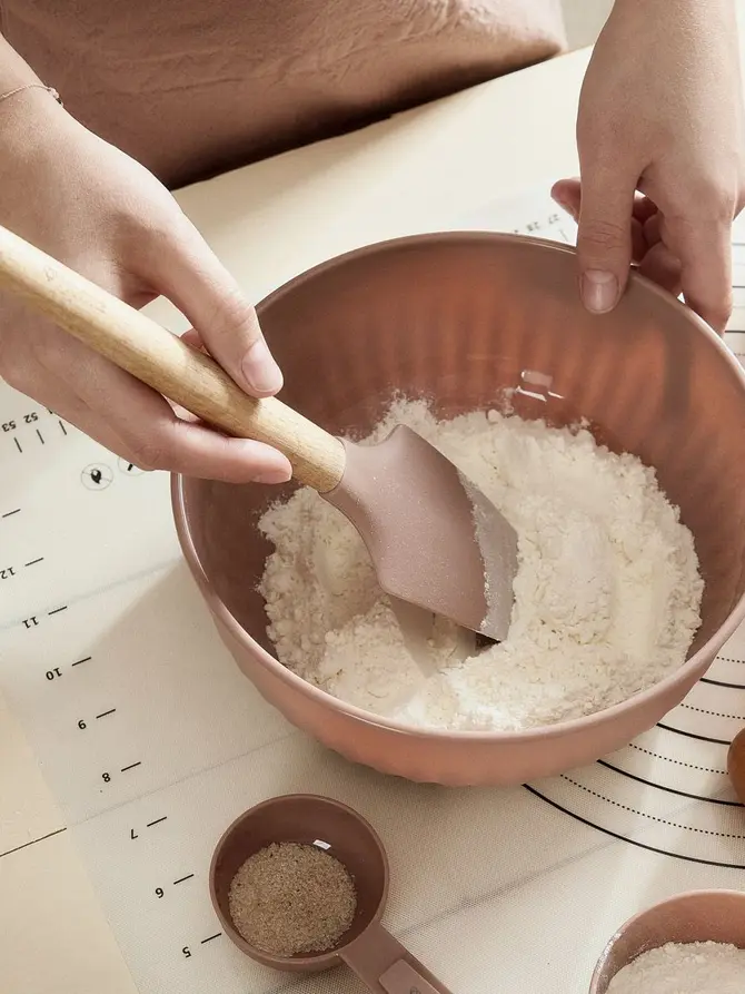 Szpatułka EASY BAKE silikonowa różowa 30 cm