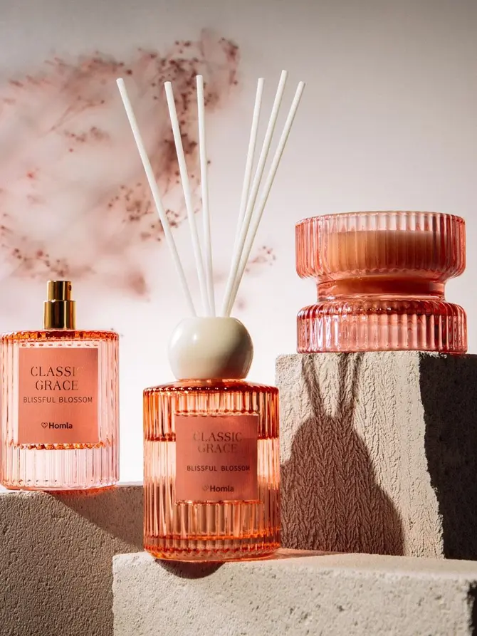 Świeca zapachowa CLASSIC GRACE Blissful Blossom 85 g