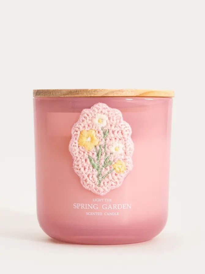 Świeca zapachowa CROHET Spring Garden 300 g