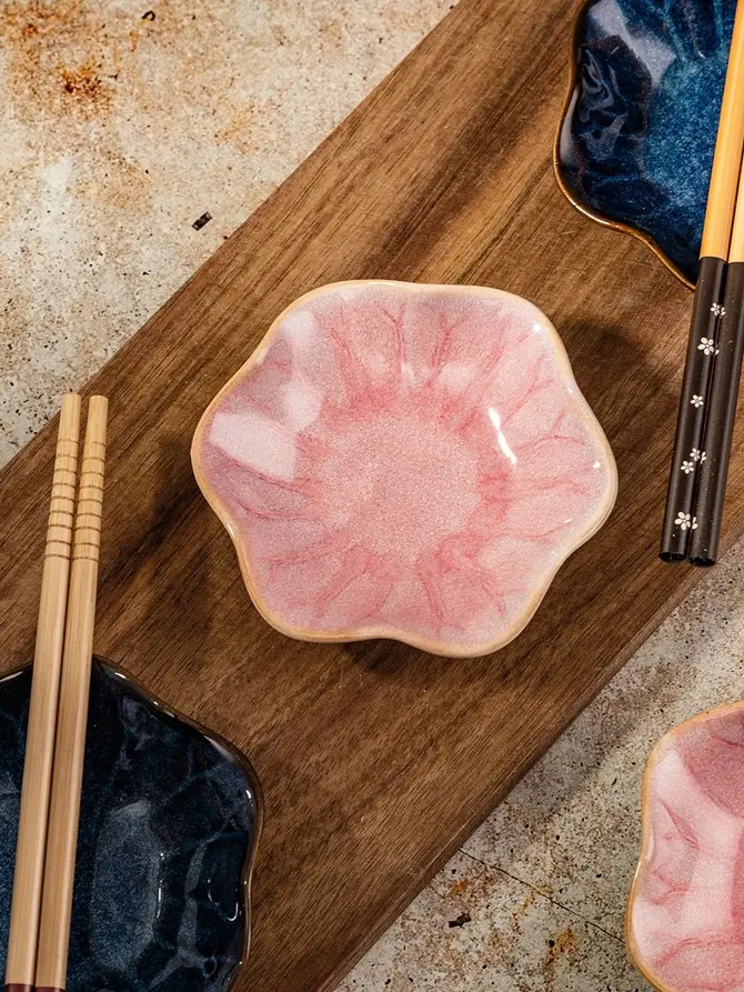 Zestaw SAKURA do sushi różowy w kształcie kwiatka 6 el.