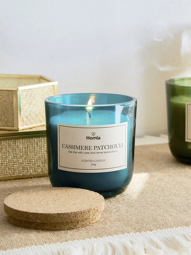 Świeca zapachowa VERDE Cashmere Patchouli 240 g