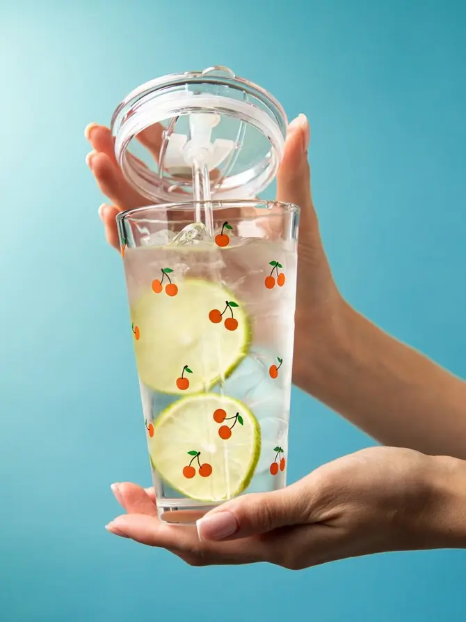 Szklanka EMBO SUMMER ze słomką w wiśnie 0,4 l