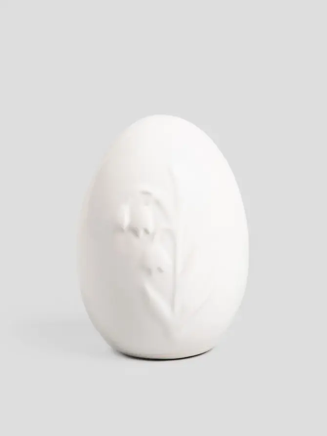 Figurka CONWALLIE jajko z wytłoczoną konwalią 10 cm