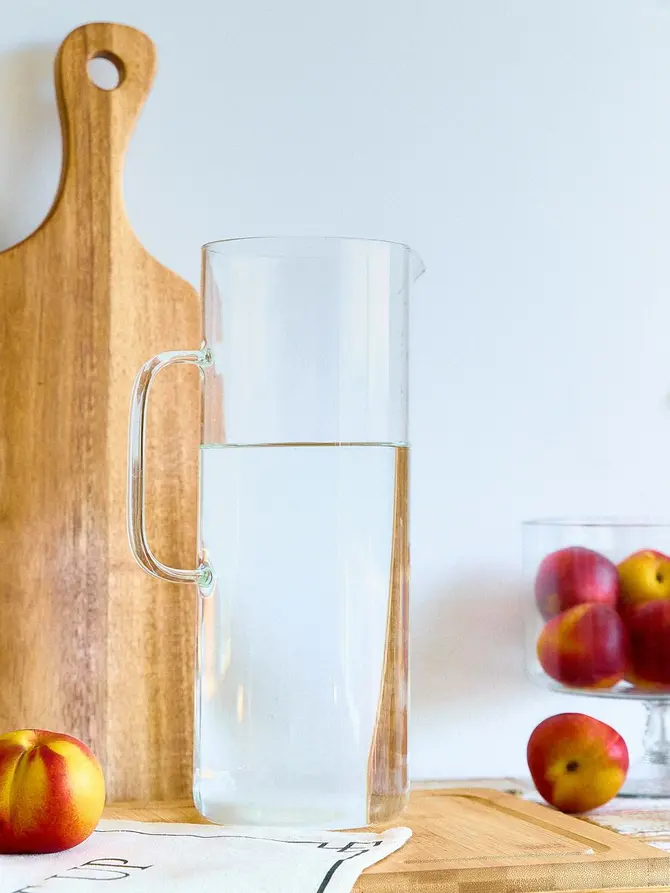 Dzbanek ILLIANA z uchem 2,5 l