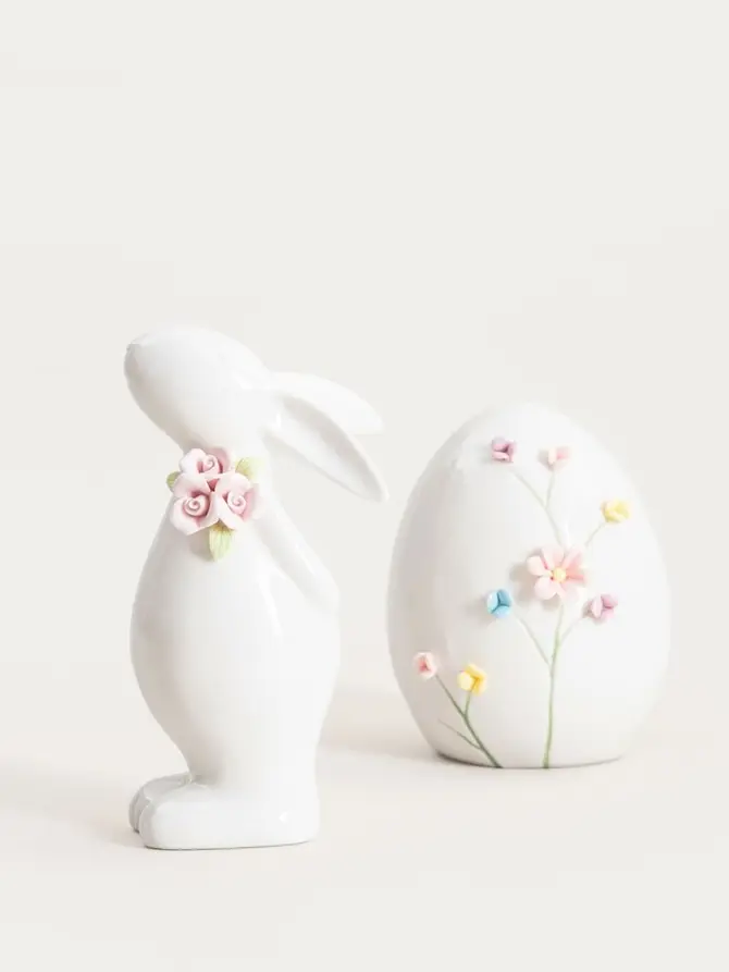 Figurka BULAQ zając ceramiczny z dekoracyjnymi kwiatami 9,8x7x18,6 cm