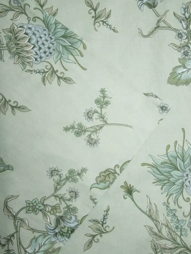 Pościel FLORAL PAISLEY bawełniana w niebieskie kwiaty 220x200 + 2*70x80 cm