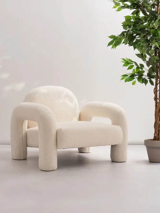 Fotel SEDIA w tkaninie TEDDY BOUCLÉ 95x88x70 cm